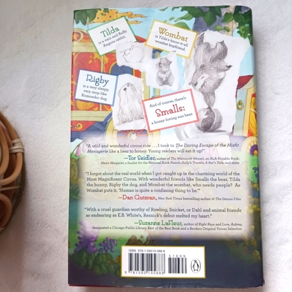 "The Daring Escape Of The Misfit Menagerie" Jacqueline Resnick, Children's Book - Picture 3 of 16